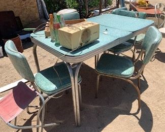 50's table and chairs