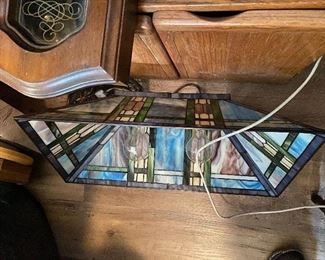 Arts and Crafts Style Hanging Lamp