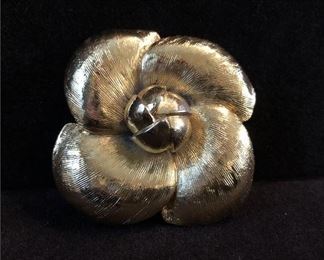 94. Vintage St John Brooch
