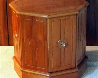 Solid Wood Octagonal End Table With Storage, 24" x 24" x 24"