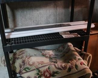 plastic  shelves, rug(as  is)