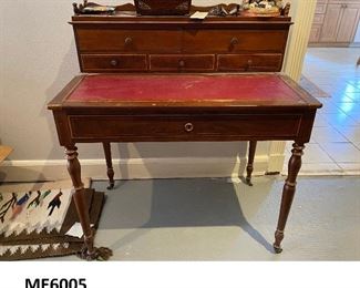 ME6005: Antique Writing Desk
