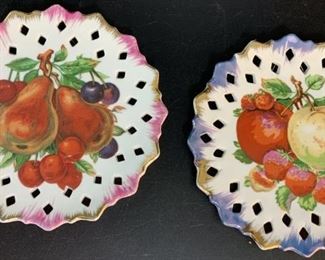 2 Hanging Reticulated Fruit Plates