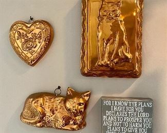 Kitchen copper molds.