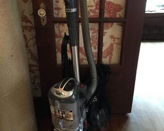 Shark vacuum w/ attachments.
Great working condition.
