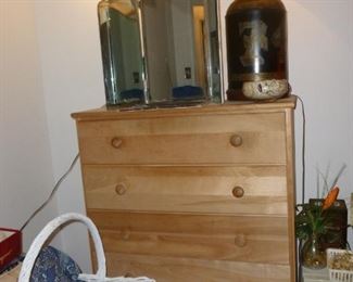 chest of drawers, old tri-fold mirror & tole lamp