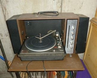 Vintage wall mount turntable/stereo