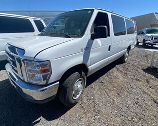 366	

2014 Ford Econoline e350 No Battery
Year: 2014
Make: Ford
Model: Econoline Wagon
Vehicle Type: Van
Mileage: 95966
Plate:
Body Type: 4 Door Van; Extended; Passenger
Trim Level: XL; XLT
Drive Line: RWD
Engine Type: V8, 5.4L (330 CID); FFV; SOHC 16V; EFI
Fuel Type: Gasoline/E85
Horsepower:
Transmission:
VIN #: 1FBSS3BL3EDA21344
