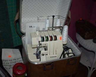 Singer 14u 234B Serger