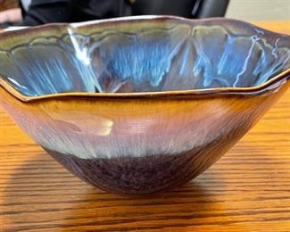 trefoil bowl side