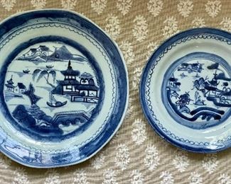 Item 41:  (2) Canton Plates: $75 for both                                                                                                 Small (right) - 7"                                                                                                                   Large (left) - 9"