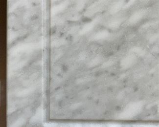 detail - Marble top