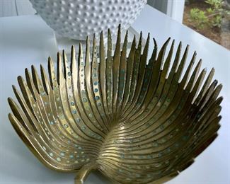 Item 131:  Decorative Leaf with Painted Inlay: $38