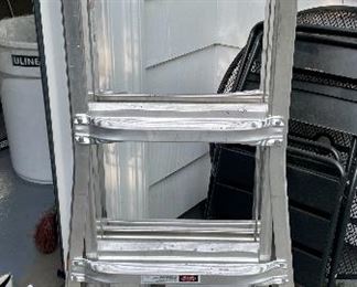 Item 152:  Werner Extension Ladder, 17 ft. 300 lbs: $85