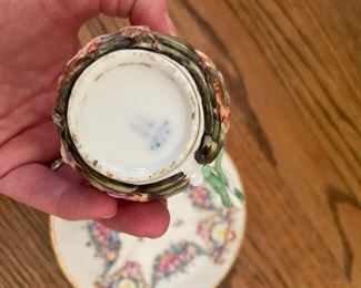 Capodimente Porcelain Tea Cup & Saucer. Photo 2 of 2