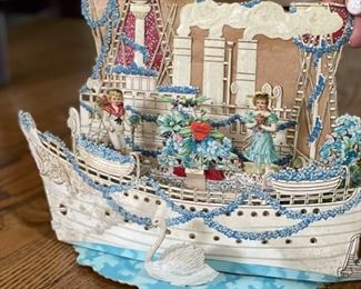 Example of more than a dozen Antique Victorian Valentine's. Photo 4 of 5