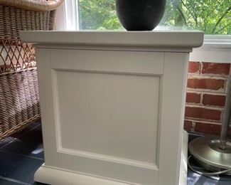 Storage Cube/Side Table.