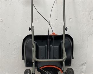 Lawn Equipment -- Yard Fertilizer & Lawn Mower.