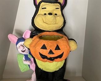 Vintage Disney Winnie the Pooh & Roo Halloween Candy Dispenser