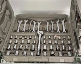 Wrench Kit.