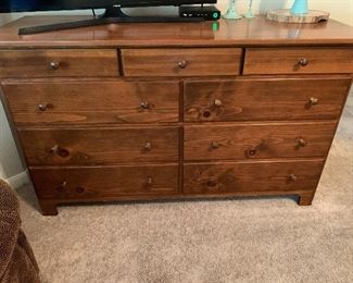 $450-  OBO- 9 drawer dresser 