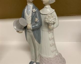 $50- Lladro “wedding day” Bride and groom retired #4808