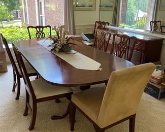 Mahogany Dining room set By Wellington Hall, 8 Chippendale chairs-6 regular and 2 captains, table 86x44 with 20" leaf, buffet 64x34x18
