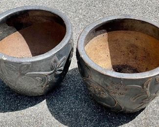( 2 ) Ceramic planters