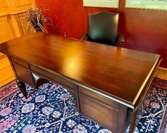 Ethan Allen drop side desk
Rug navy w/ red border approximately 12’3 x 8’6”