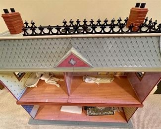 Doll House 