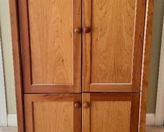 TV cabinet w/ storage as is 