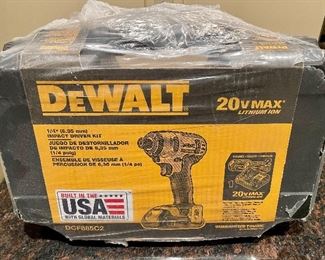 DeWalt Drill 20V brand new
