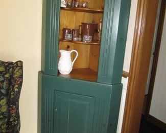 PAINTED CORNER CABINET BY HABERSHAM