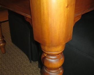 LEG OF FARM STYLE TABLE