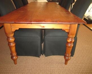  GREAT FARM STYLE DINING TABLE