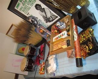 DECORE ITEMS AND ART