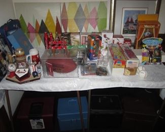 CARDS ITEMS WITH SIGNED BALLS , ART