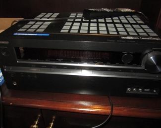 ONKYO RECIEVIER TX-NR509