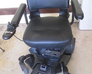 Mobility "Pride Go Chair", LIKE NEW!