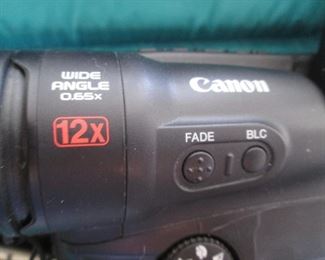 Canon 12X Wide Angle Camcorder ES600 with Soft Case
