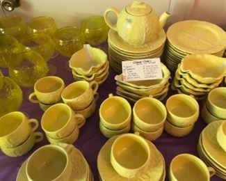 Made in Portugal, yellow cabbage glasses 