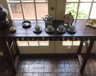Vintage Alter table 