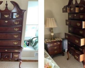 Bedroom furniture set