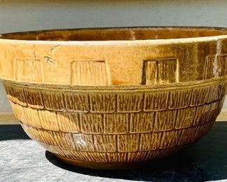 Vintage Brown 10 inch Mixing Bowl