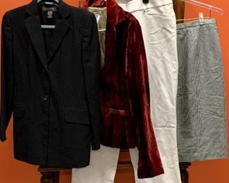 Kasper, cache, Ann Taylor Loft