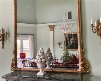 (Family keeping mirror that was previously offered for sale), Italian fruit topiary