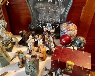 figurines, bookends, boxes, 