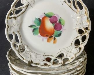 Set 6 Pierced Porcelain Plates
