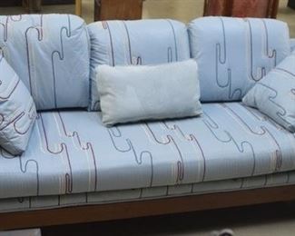 9049 Mission Style Sofa