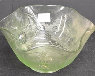 1828 Lg. Green Tiara Bowl